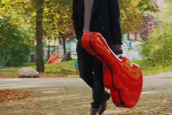 Usages of Guitar case